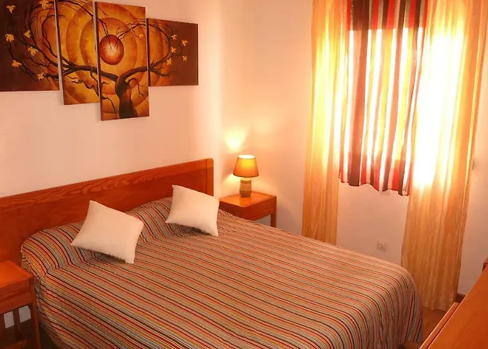 아파트 Close To Golden Mile