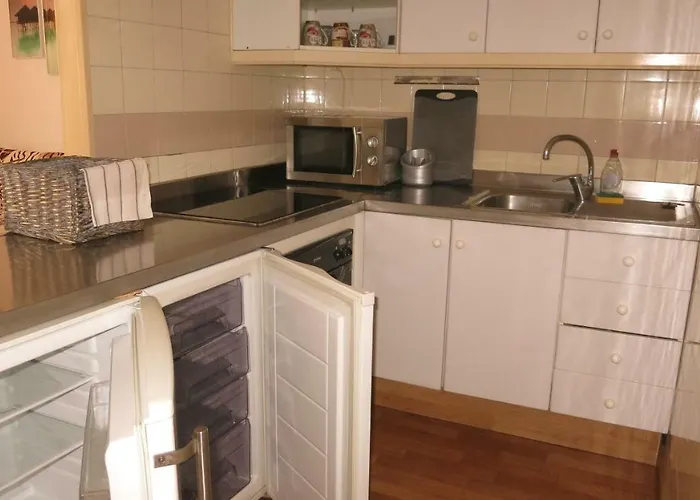 Apartament Close To Golden Mile *